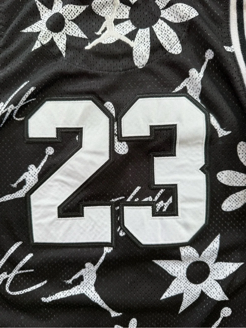 Jordan Flight Floral Mesh Jersey Youth Large 12-13 Black White #23 Basketball